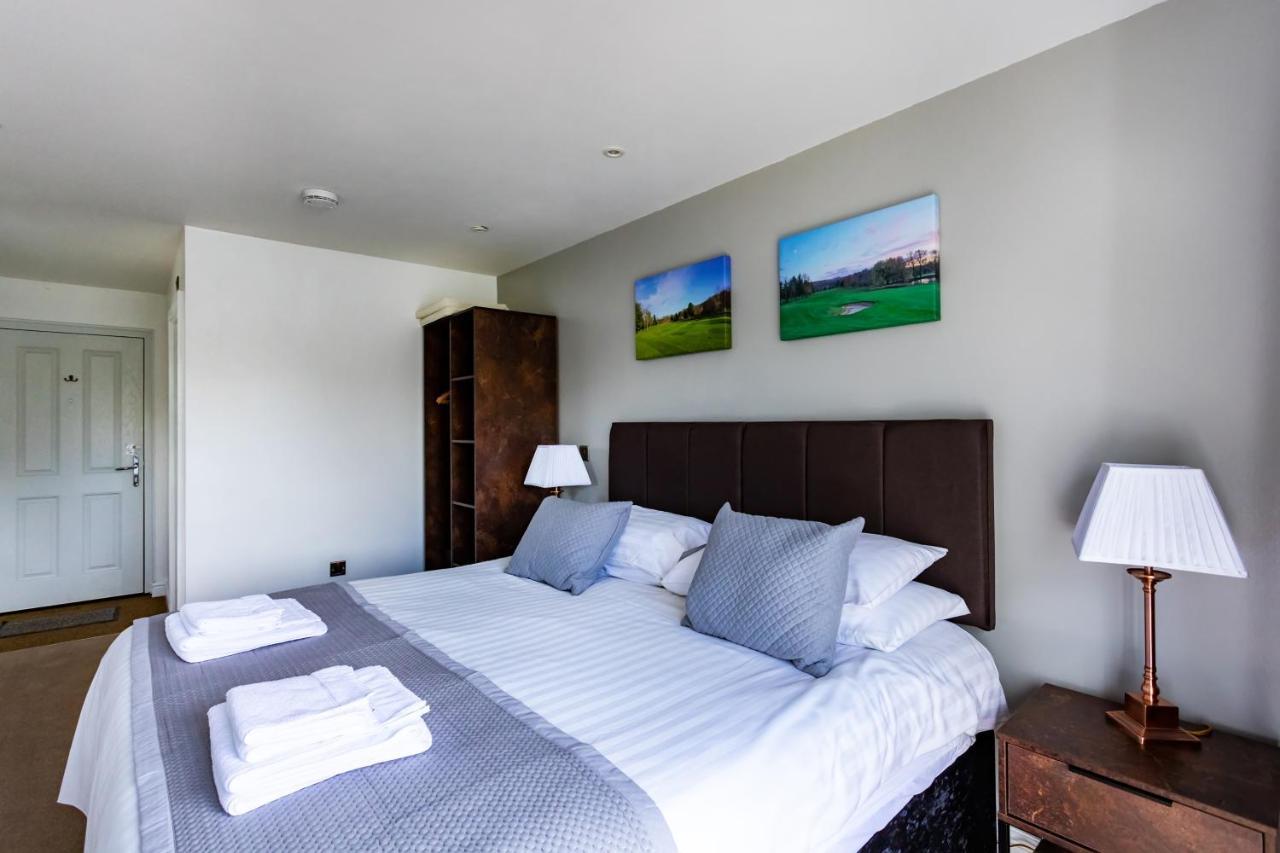 The Vale Golf & Country Club Villa Bishampton Kültér fotó